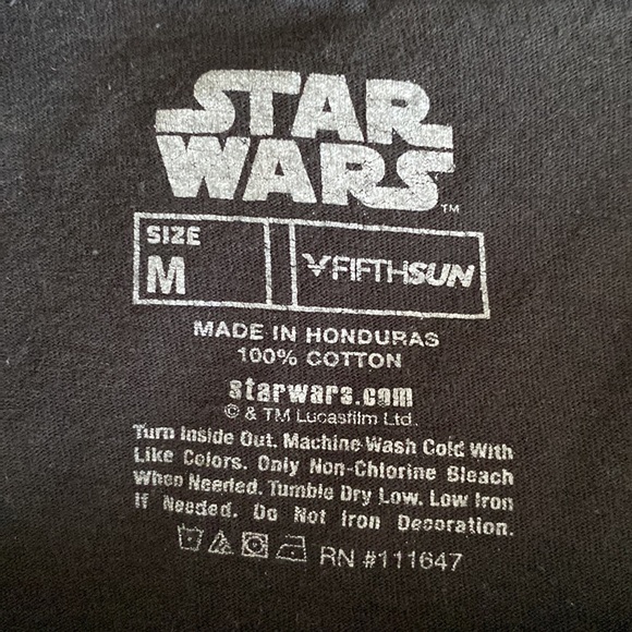 3/$20 Star Wars The Mandalorian Men's Short Sleeve Graphic Crewneck T-Shirt - Picture 4 of 4